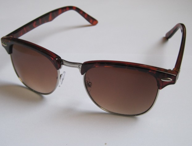 Sunglasses/ custom sunglasses