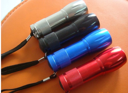 9 LED torch